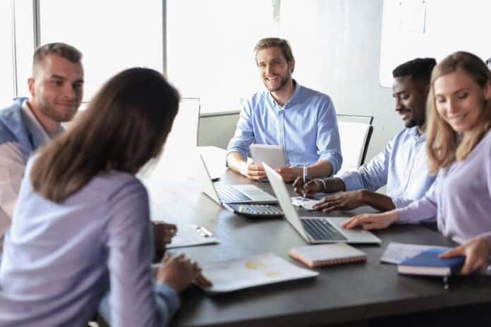 manager-les-jeunes-talents-autour d'une culture commune Depositphotos_Tsyhund-scaled.jpg