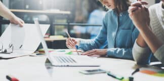 revolution du travail vers le flex office Depositphotos_kantver