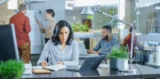 Nouvelles organisations de travail quel avenir pour les bureaux Depositphotos_Gorodenkoof