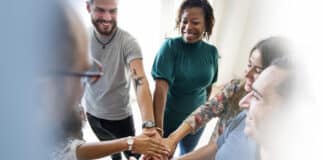 Pratiques de team building Depositphotos_Rawpixel