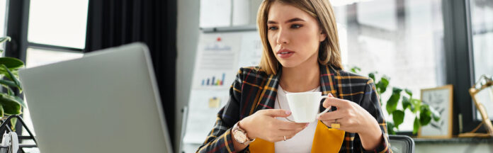 Les collaborateurs piliers du succès Depositphotos_Haydmitry