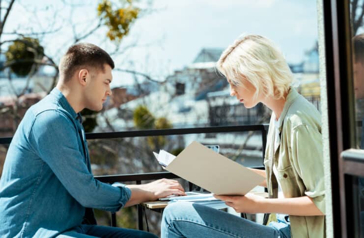 Avantages du Télétravail Depositphotos_IgorVetushko