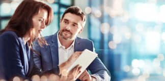 Les 5 bénéfices clés de la copie fiable à l’heure de l’IA Bénéfices clés de la copie fiable Depositphotos_Peoplimages