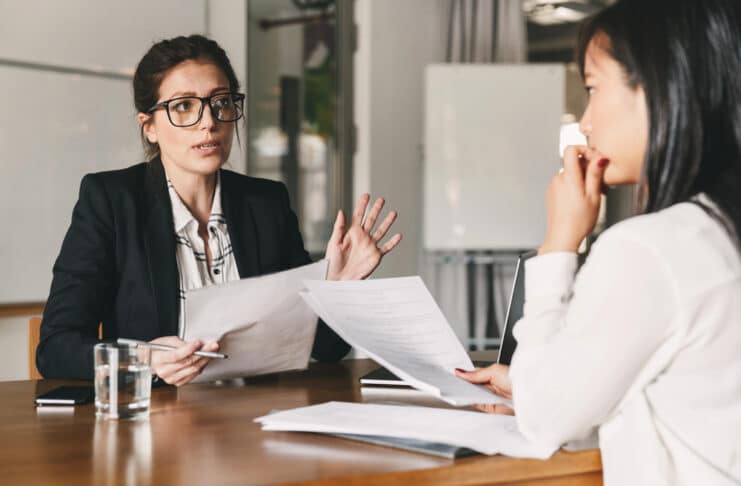 Entretien d'évaluation Depositphotos_Vadymvdrobot