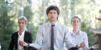 Clairvoyance intérieure et stratégique de l’entreprise : le chakra du 3ème œil Le chakra du 3ème œil Depositphotos_ALotOfPeople