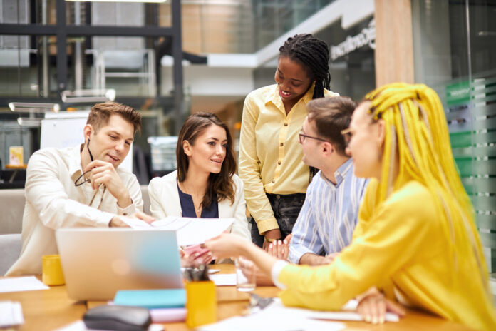 Franchise et digitalisation Depositphotos_1greyday