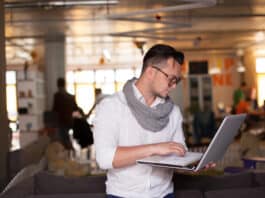 Depositphotos_Le continuum de l’expérience collaborateur