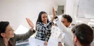 Le Chèque-Vacances : une solution tout-en-un pour récompenser les collaborateurs