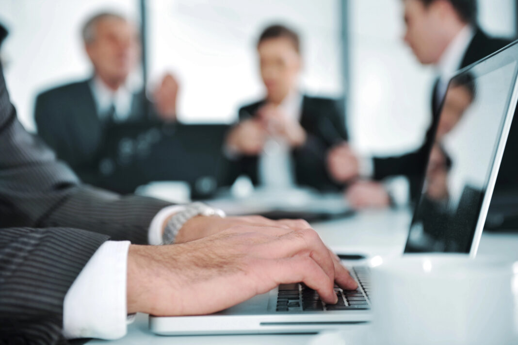 L'IA peut aider les équipes juridiques credit Depositphotos