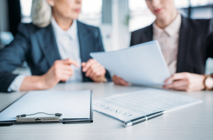 Que devient votre contrat de mutuelle credit Depositphotos