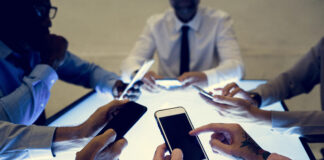 Smartphones, ce cheval de Troie credit Depositphoto