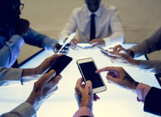 Smartphones, ce cheval de Troie credit Depositphoto