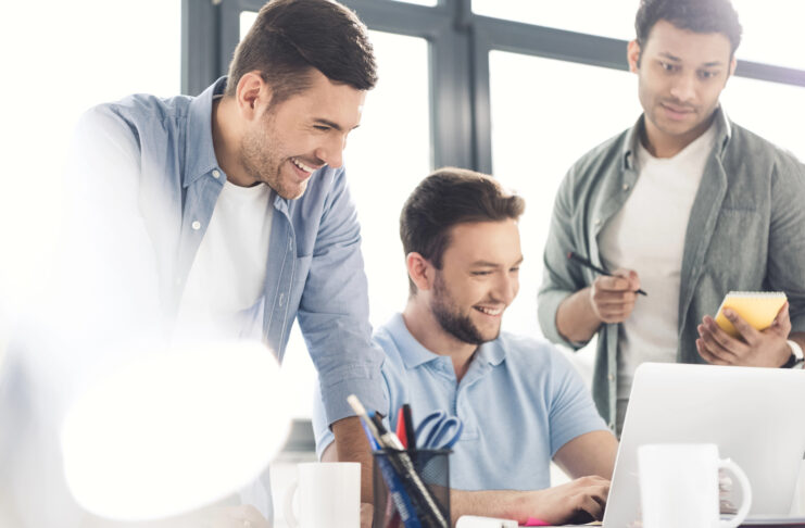 Travailler à distance ce que les entreprises peuvent apprendre de ceux qui l’ont déjà fait credit Depositphotos