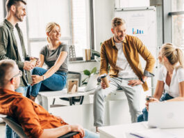 Titres-restaurant, chèques cadeaux et CESU  Depositphotos_