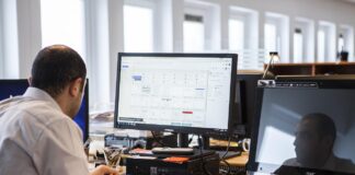 computer-2360069_1280 (002).jpg