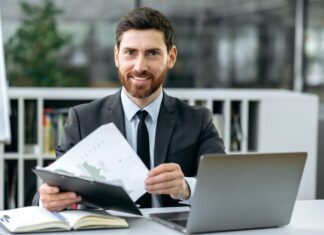 Manager d’entreprise : comment les solutions digitales vous aident à maîtriser votre reporting financier ?