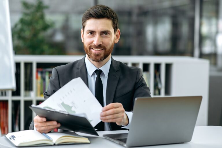 Manager d’entreprise : comment les solutions digitales vous aident à maîtriser votre reporting financier ?