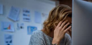 66 % des dirigeants au bord du burn-out : les méthodes d’un « gestionnaire de crises » de l’État 66 % des dirigeants au bord du burn-out Depositphotos